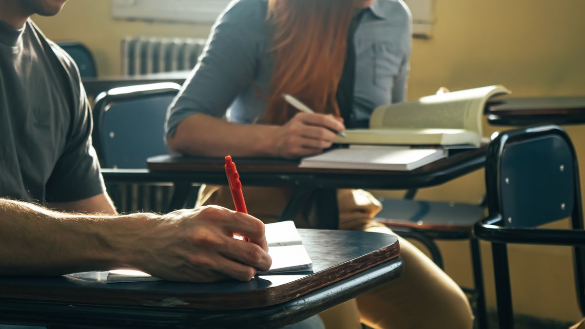 ITパスポート勉強中の様子