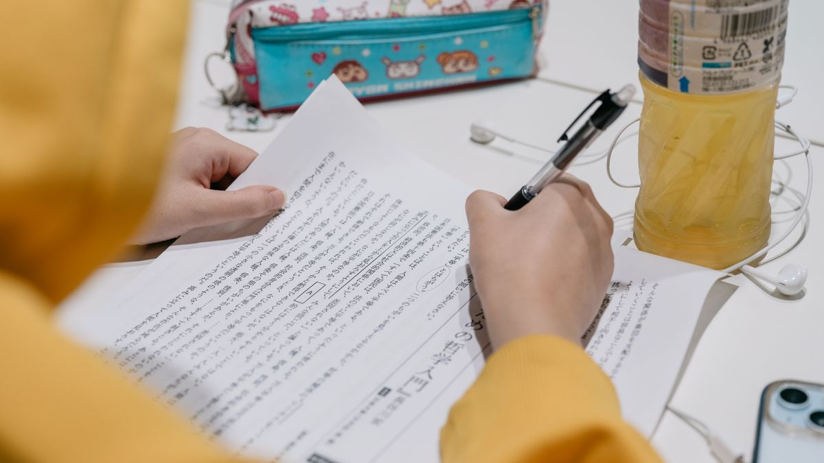 study textbook notes desk exam preparation japan