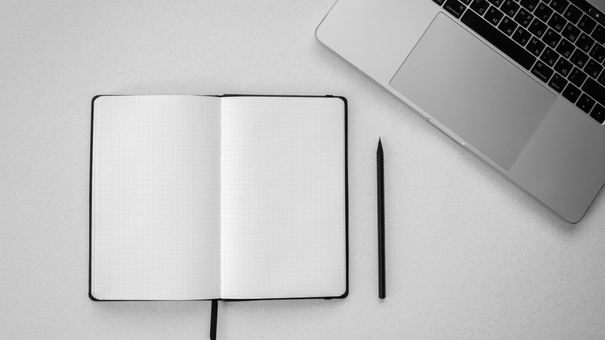 study desk laptop notebook comparison