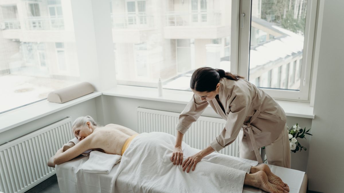 home massage therapy room setup
