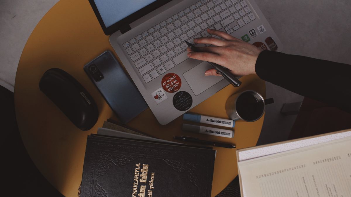 notebook study desk coffee cup