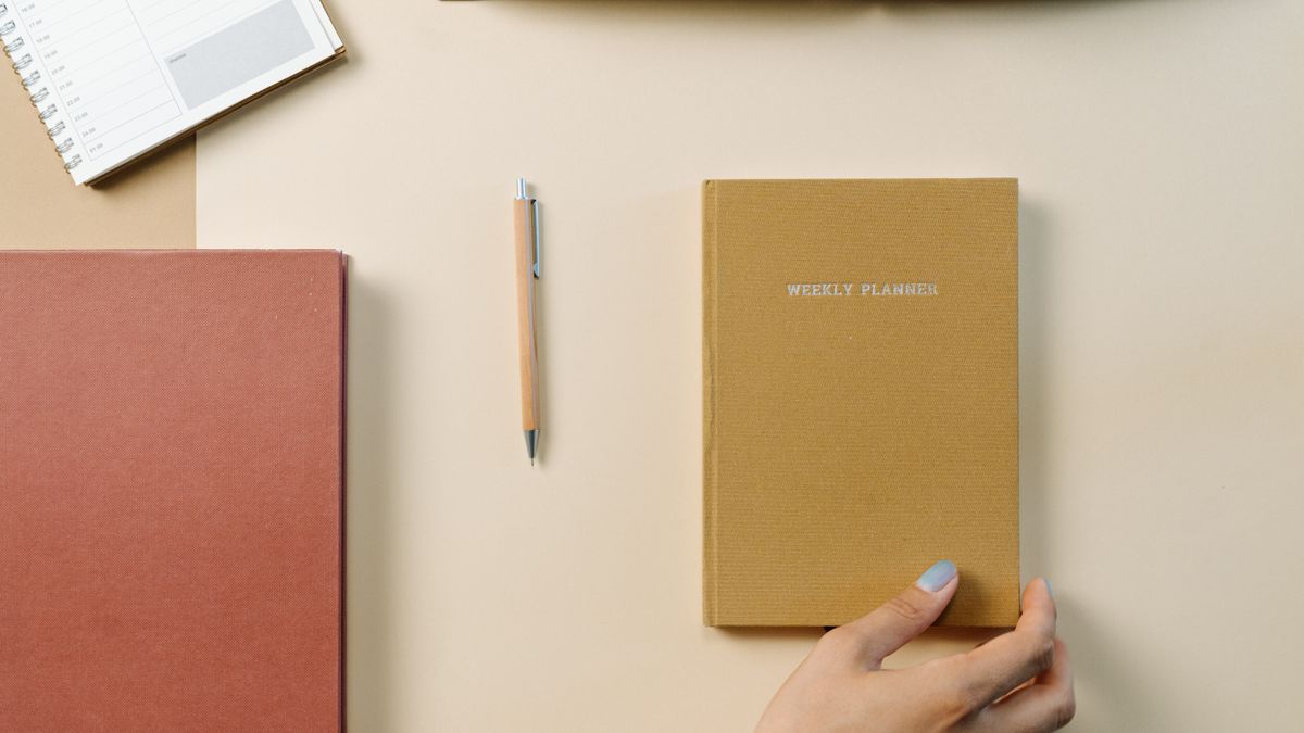 study planner calendar desk