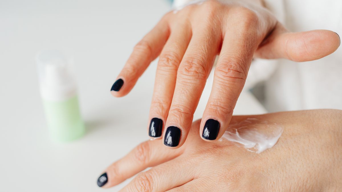 manicure cuticle care hands closeup