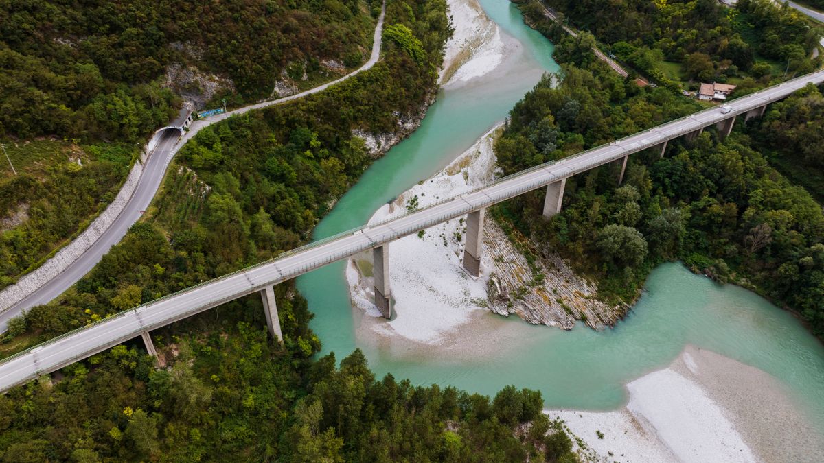 drone inspecting bridge infrastructure