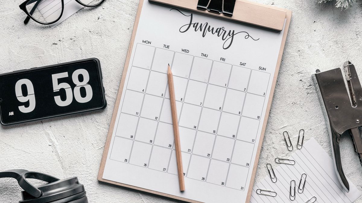 study planner calendar desk