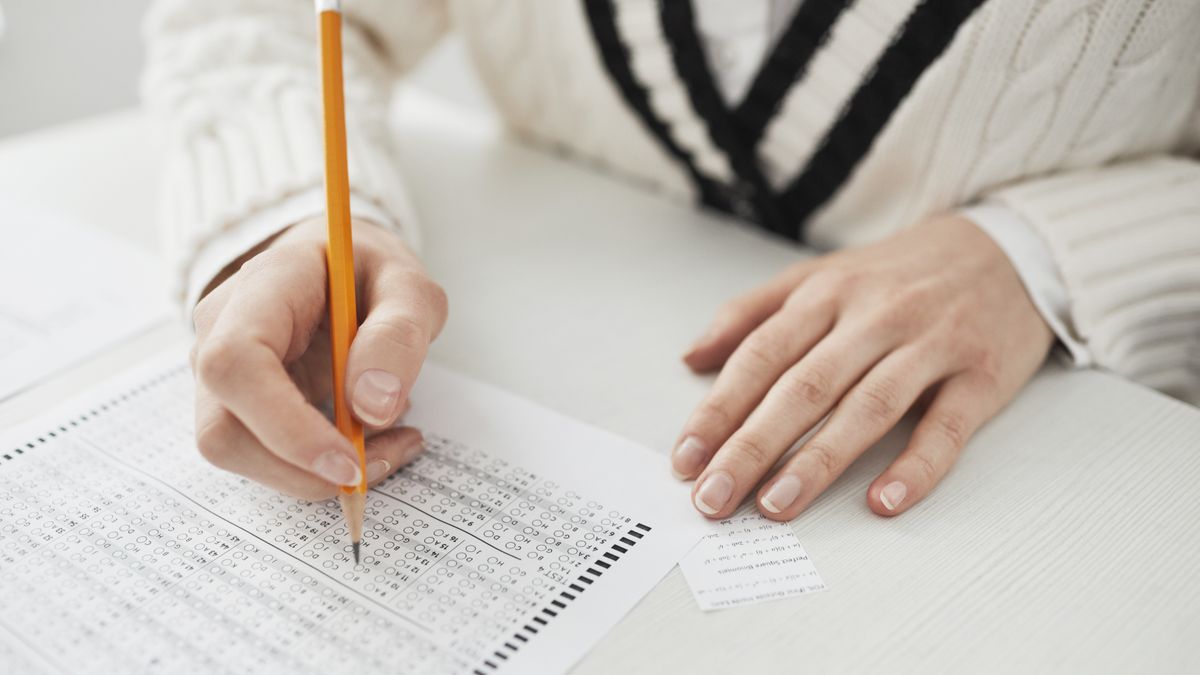 exam answer sheet pencil