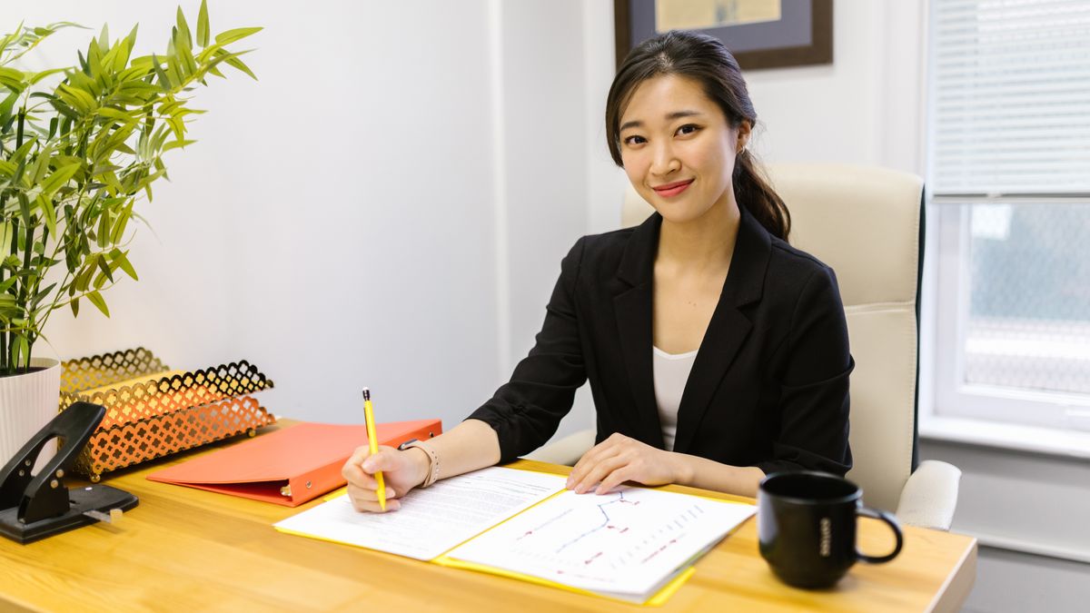 japanese woman smiling office career