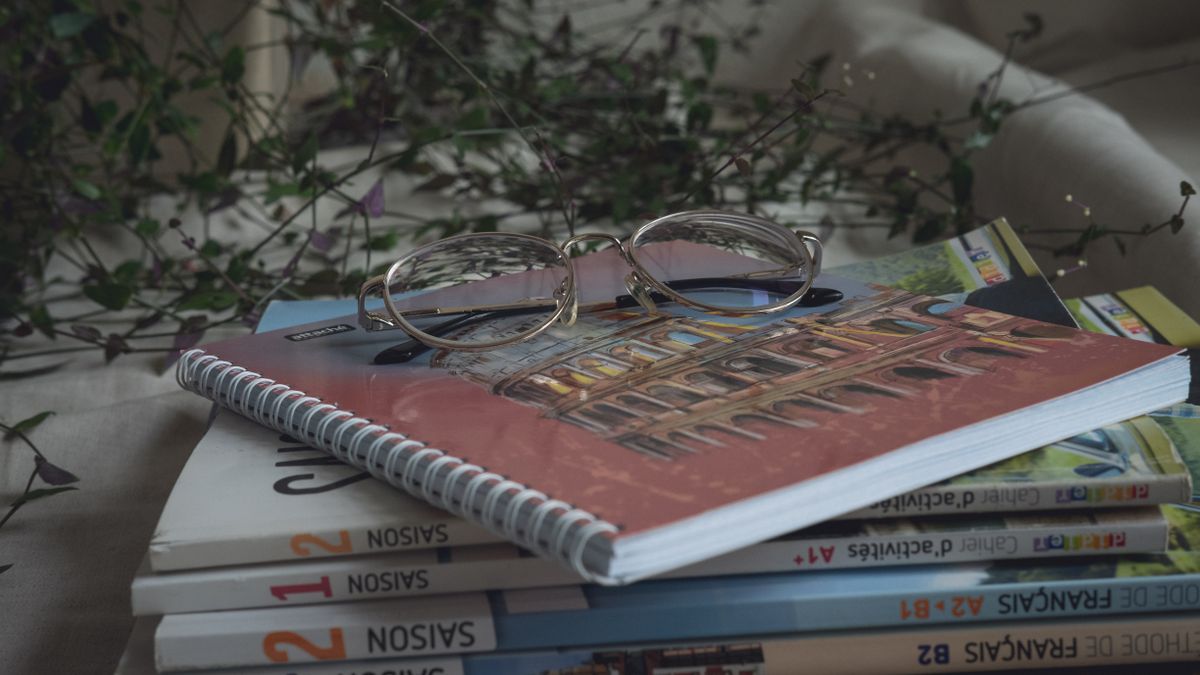 french textbook notebook desk study